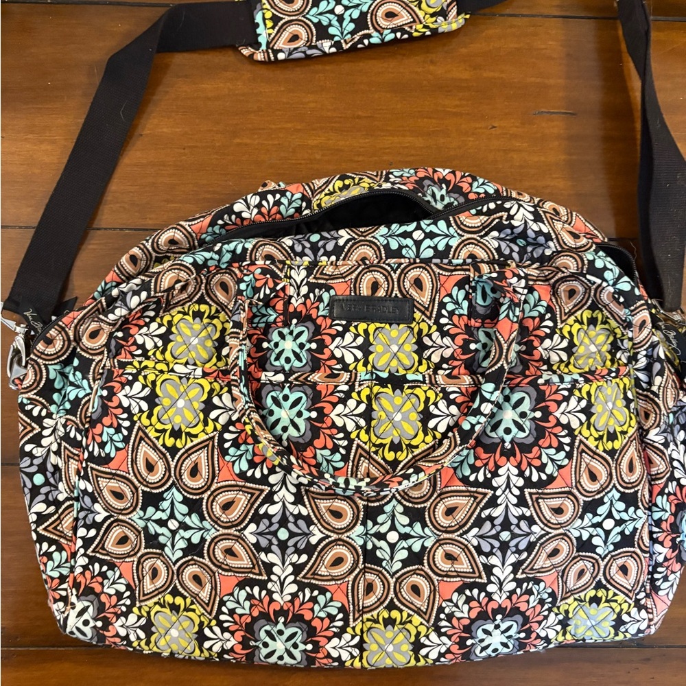 Vera Bradley Sierra Colorful Patterned Women's weekender Bag